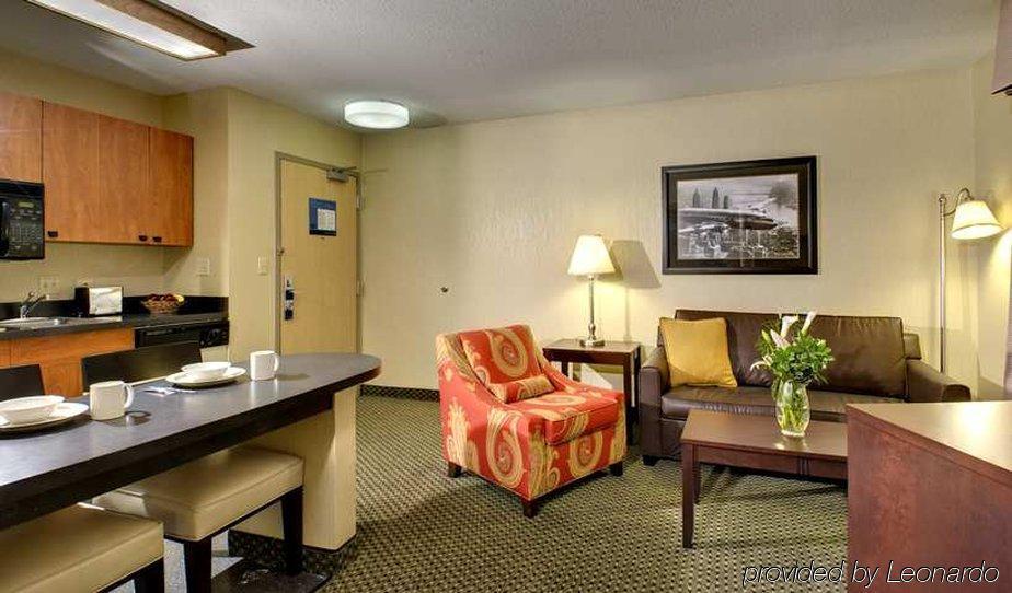 Hampton Inn & Suites Lincolnshire Habitación foto